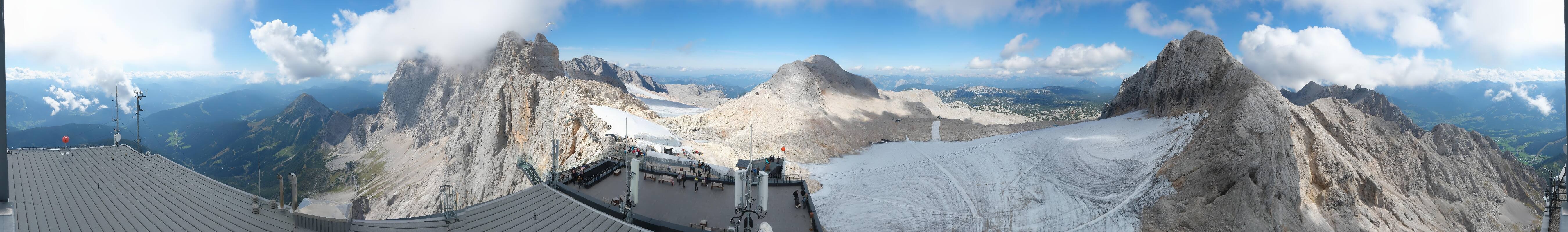 Archiv Foto Webcam Dachstein Gletscher: Panoramablick von der Bergstation