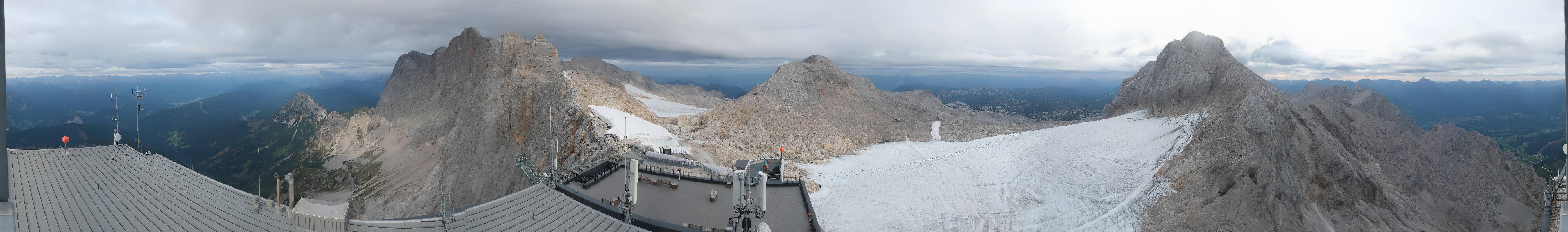 Archiv Foto Webcam Dachstein Gletscher: Panoramablick von der Bergstation