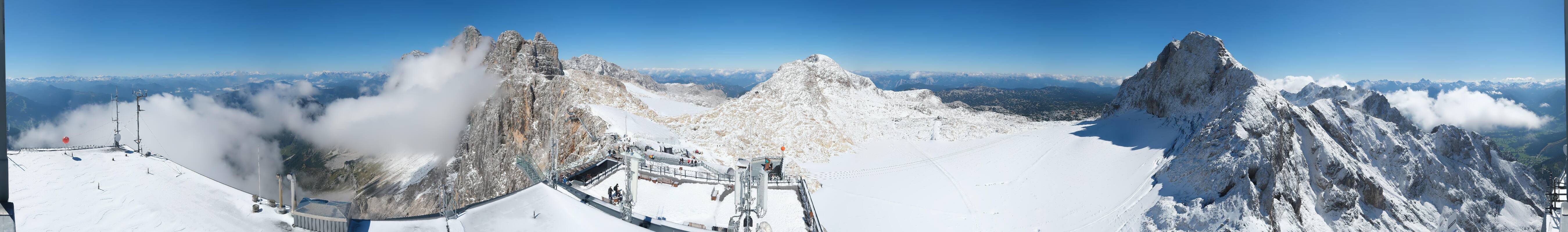 Archiv Foto Webcam Dachstein Gletscher: Panoramablick von der Bergstation