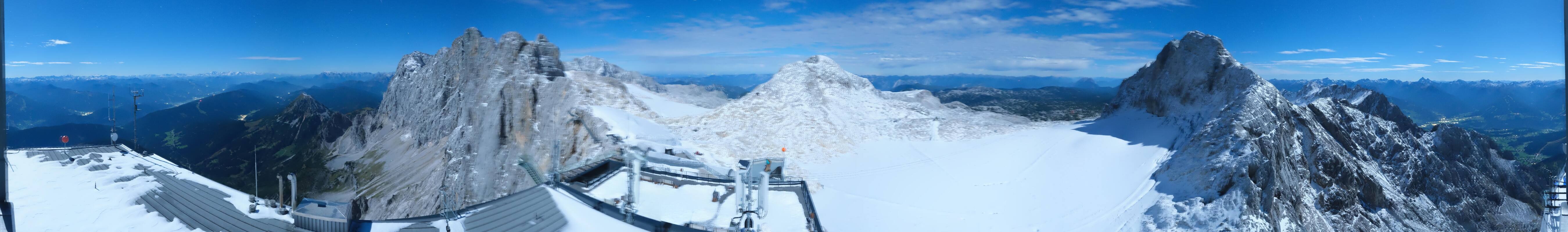 Archiv Foto Webcam Dachstein Gletscher: Panoramablick von der Bergstation