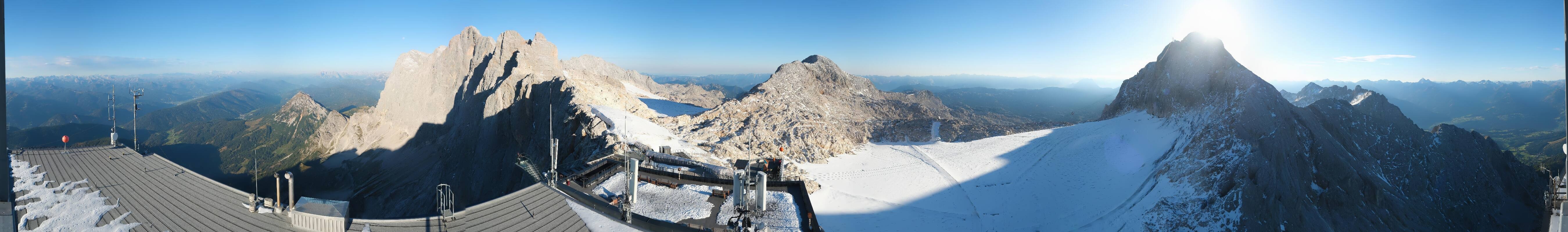 Archiv Foto Webcam Dachstein Gletscher: Panoramablick von der Bergstation