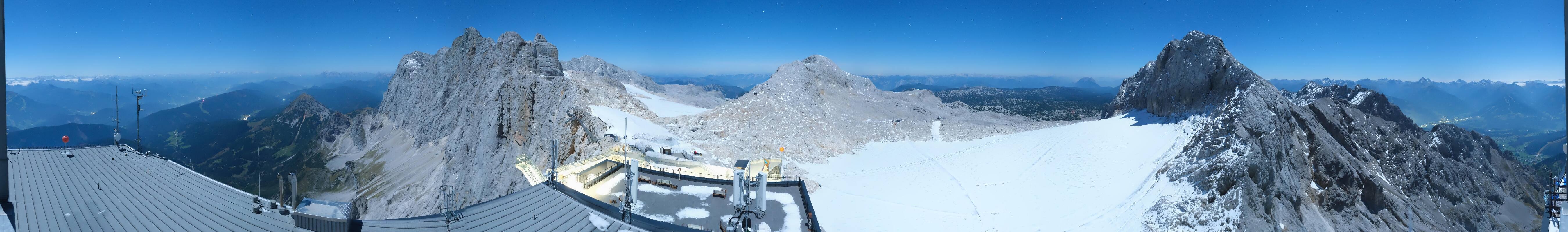 Archiv Foto Webcam Dachstein Gletscher: Panoramablick von der Bergstation