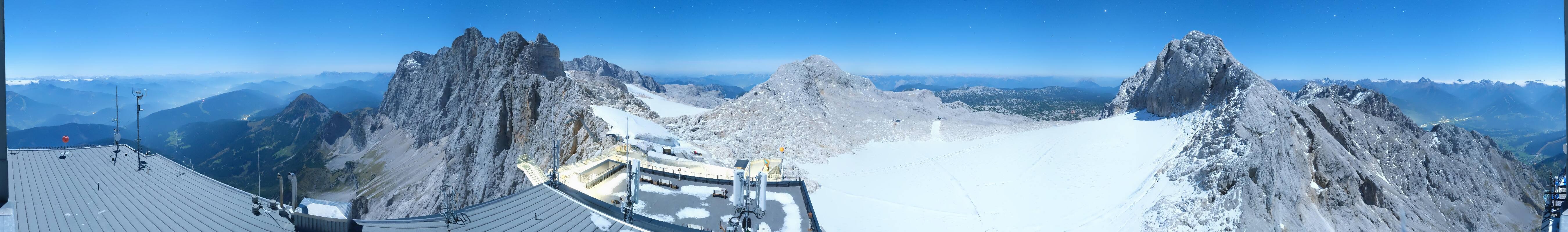Archiv Foto Webcam Dachstein Gletscher: Panoramablick von der Bergstation