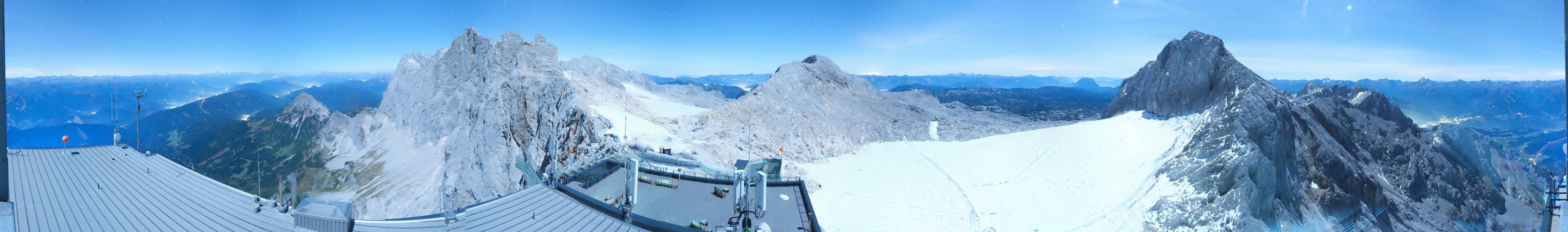 Archiv Foto Webcam Dachstein Gletscher: Panoramablick von der Bergstation