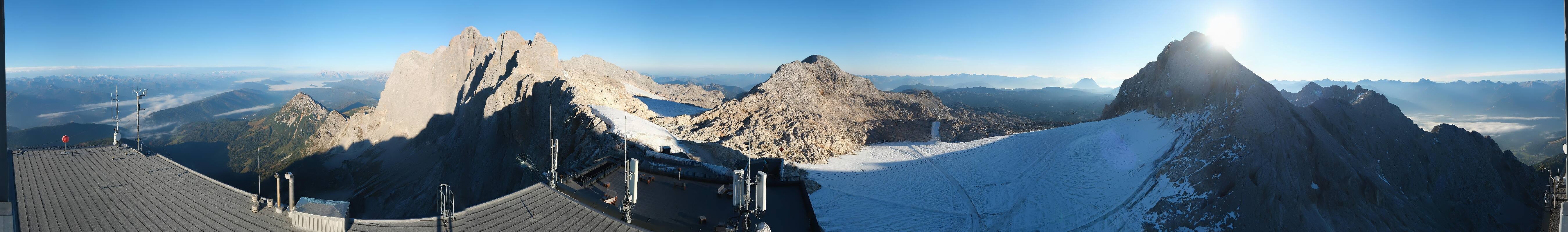 Archiv Foto Webcam Dachstein Gletscher: Panoramablick von der Bergstation