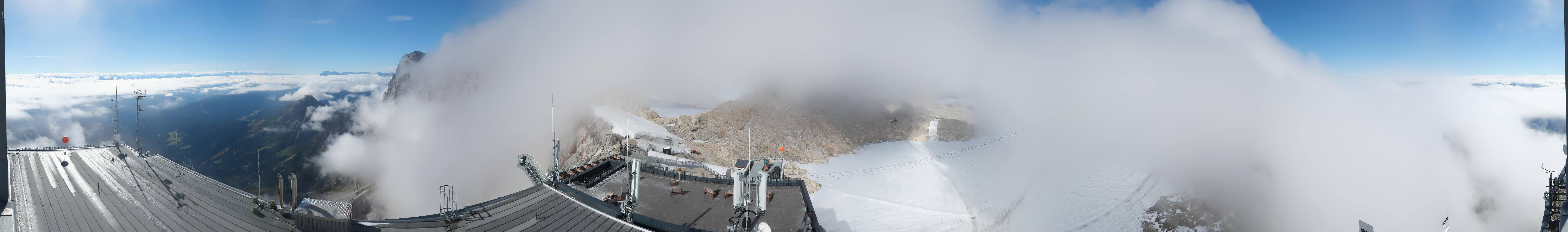 Archiv Foto Webcam Dachstein Gletscher: Panoramablick von der Bergstation