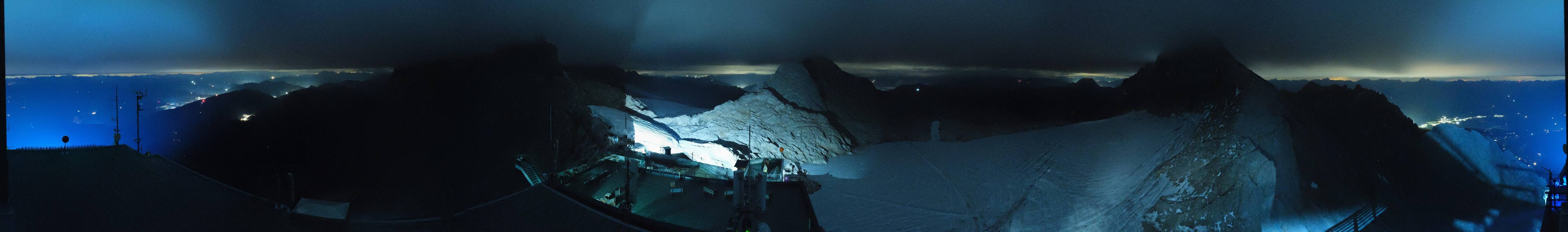 Archiv Foto Webcam Dachstein Gletscher: Panoramablick von der Bergstation