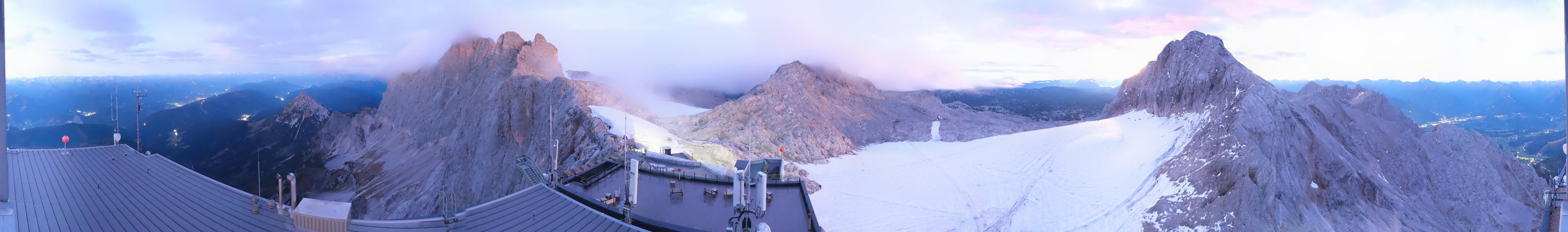 Archiv Foto Webcam Dachstein Gletscher: Panoramablick von der Bergstation