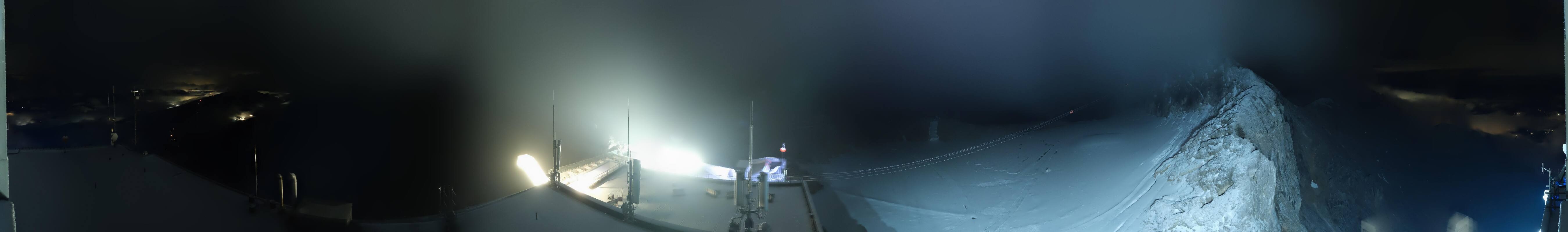 Archiv Foto Webcam Dachstein Gletscher: Panoramablick von der Bergstation