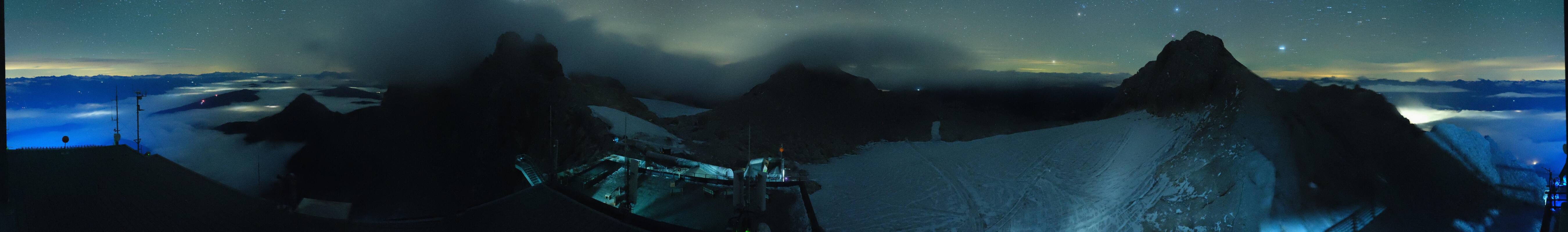 Archiv Foto Webcam Dachstein Gletscher: Panoramablick von der Bergstation