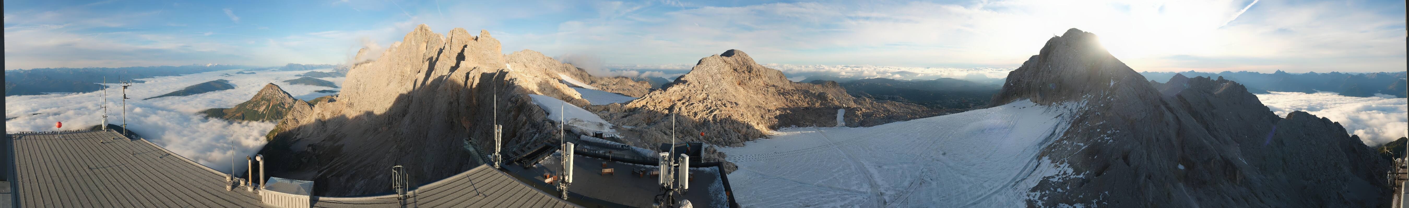 Archiv Foto Webcam Dachstein Gletscher: Panoramablick von der Bergstation