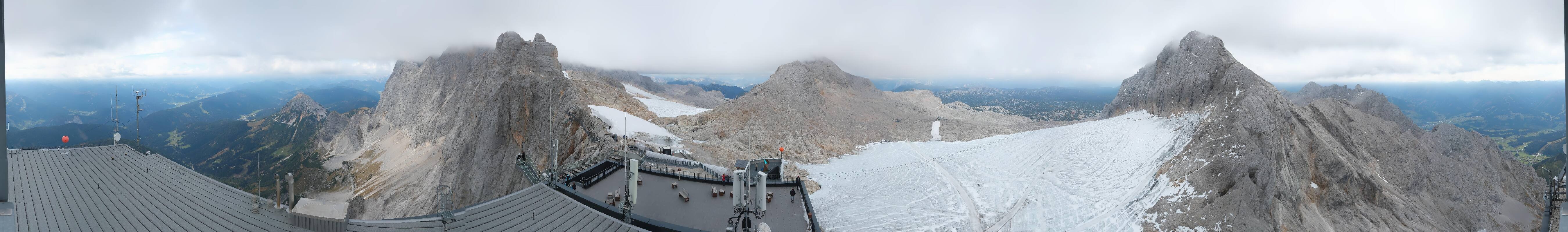 Archiv Foto Webcam Dachstein Gletscher: Panoramablick von der Bergstation