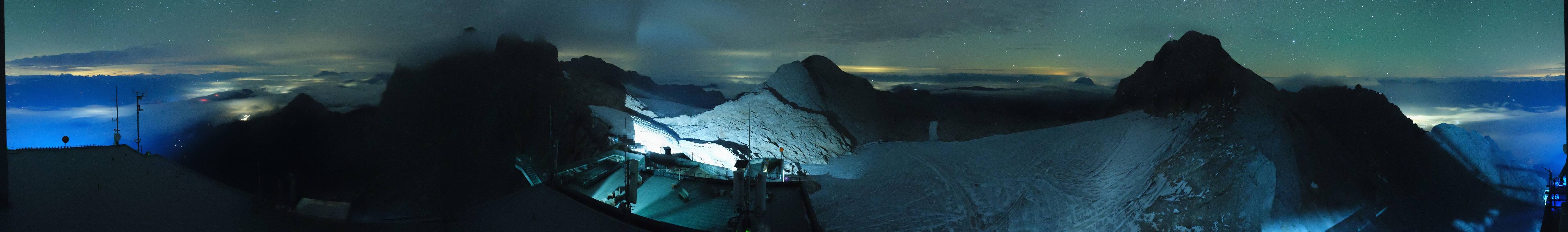 Archiv Foto Webcam Dachstein Gletscher: Panoramablick von der Bergstation