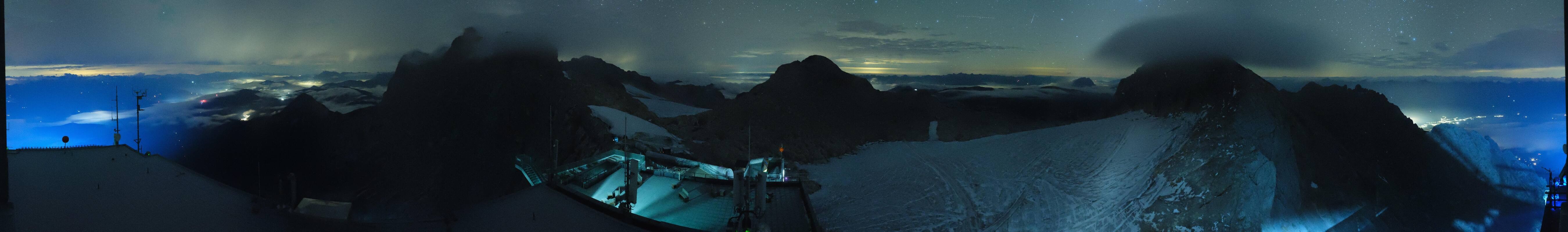 Archiv Foto Webcam Dachstein Gletscher: Panoramablick von der Bergstation
