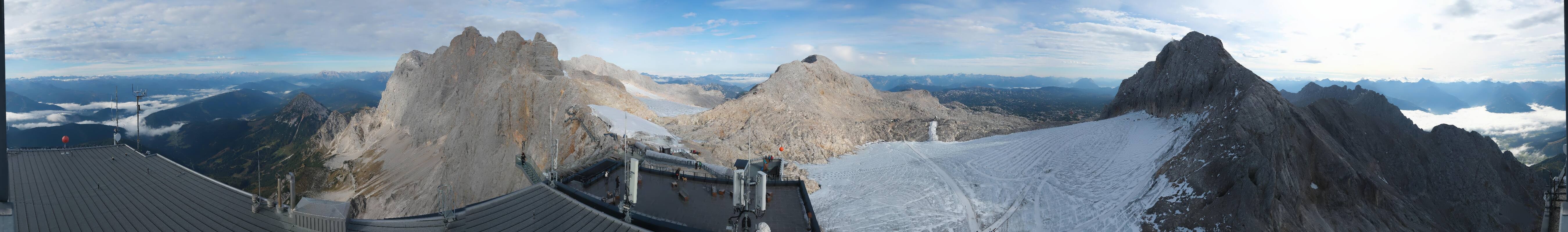 Archiv Foto Webcam Dachstein Gletscher: Panoramablick von der Bergstation