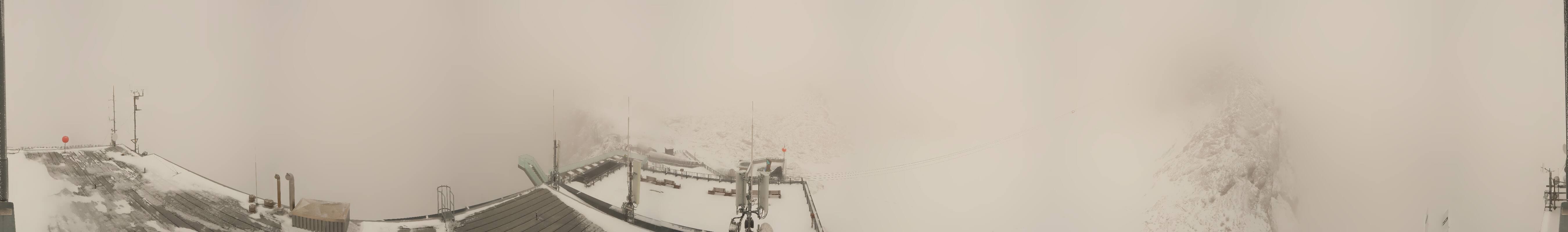Archiv Foto Webcam Dachstein Gletscher: Panoramablick von der Bergstation