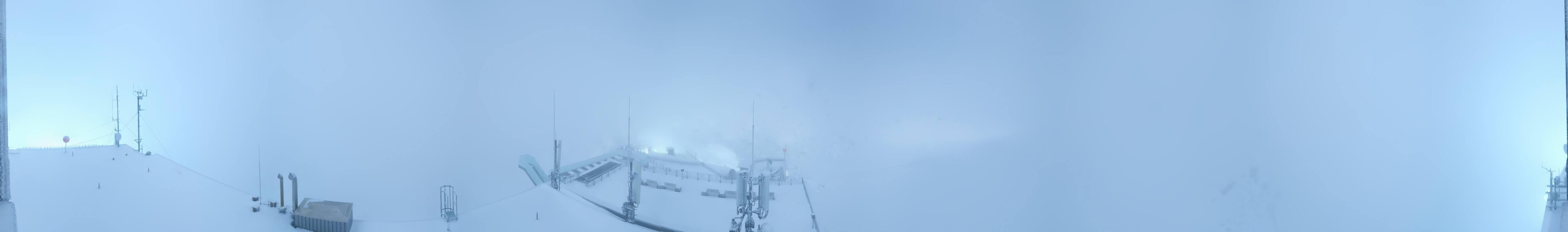 Archiv Foto Webcam Dachstein Gletscher: Panoramablick von der Bergstation