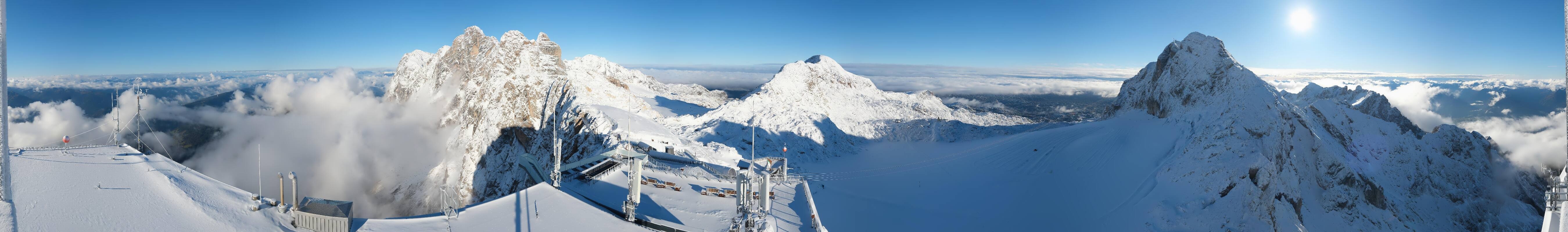 Archiv Foto Webcam Dachstein Gletscher: Panoramablick von der Bergstation