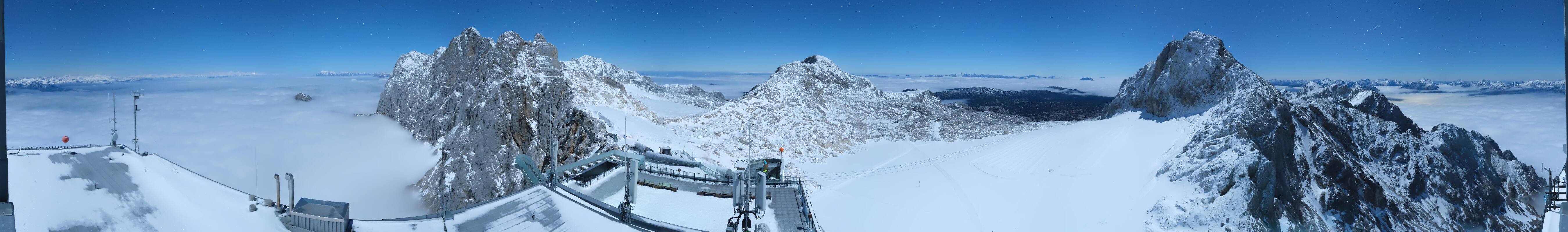 Archiv Foto Webcam Dachstein Gletscher: Panoramablick von der Bergstation