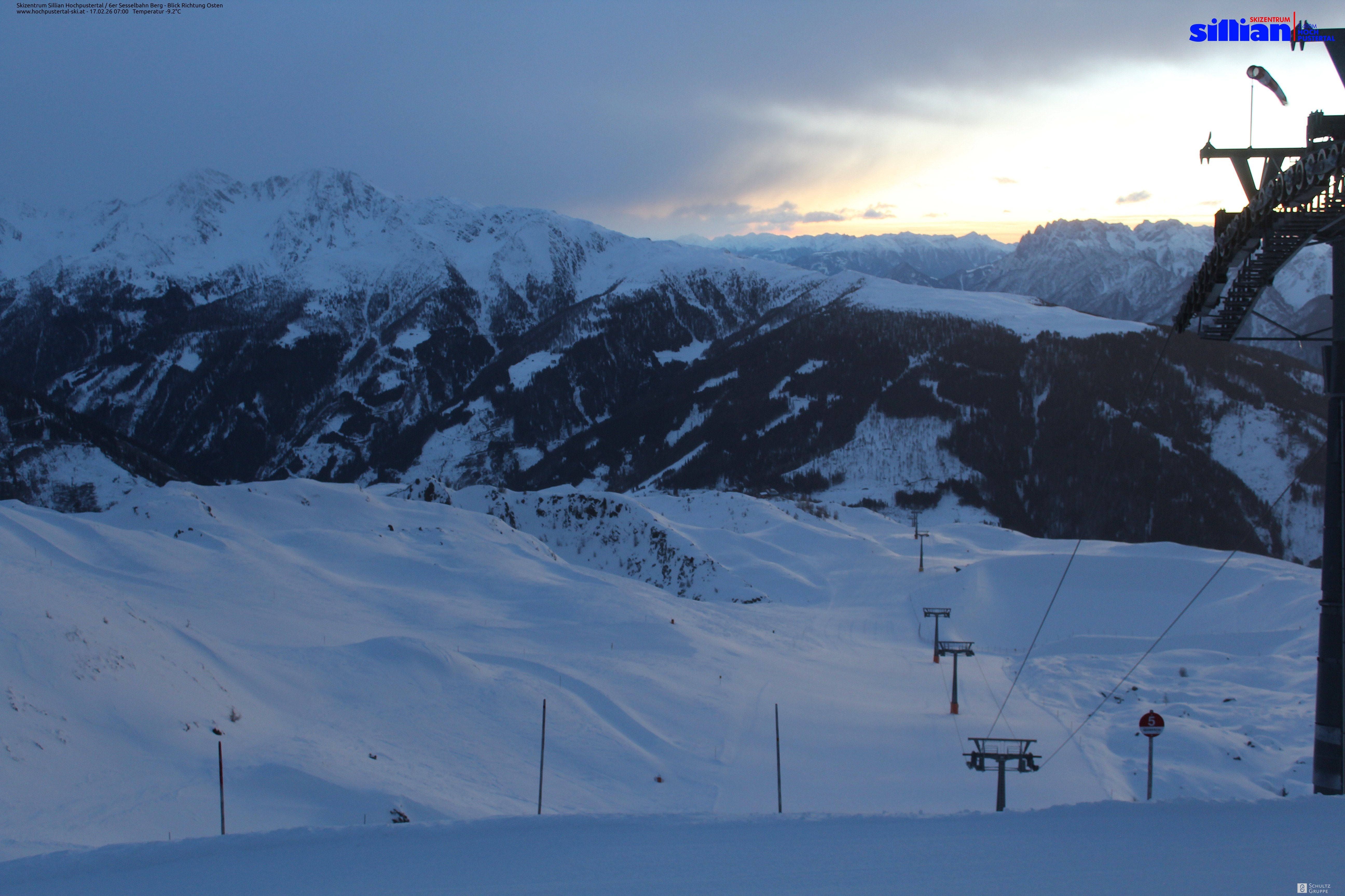 Archiv Foto Webcam Sillian, 6er-Sesselbahn Thurntaler
