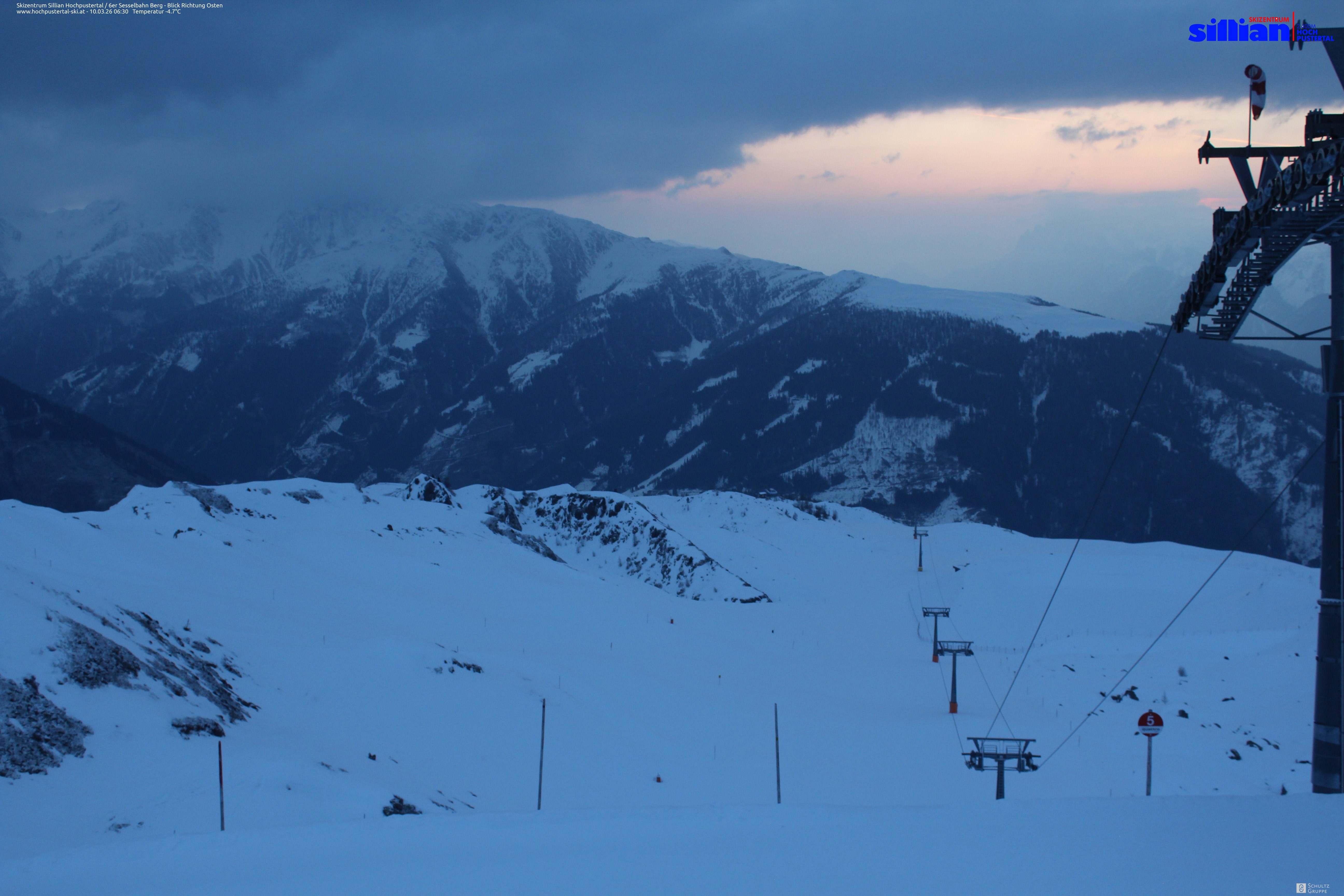 Archiv Foto Webcam Sillian, 6er-Sesselbahn Thurntaler