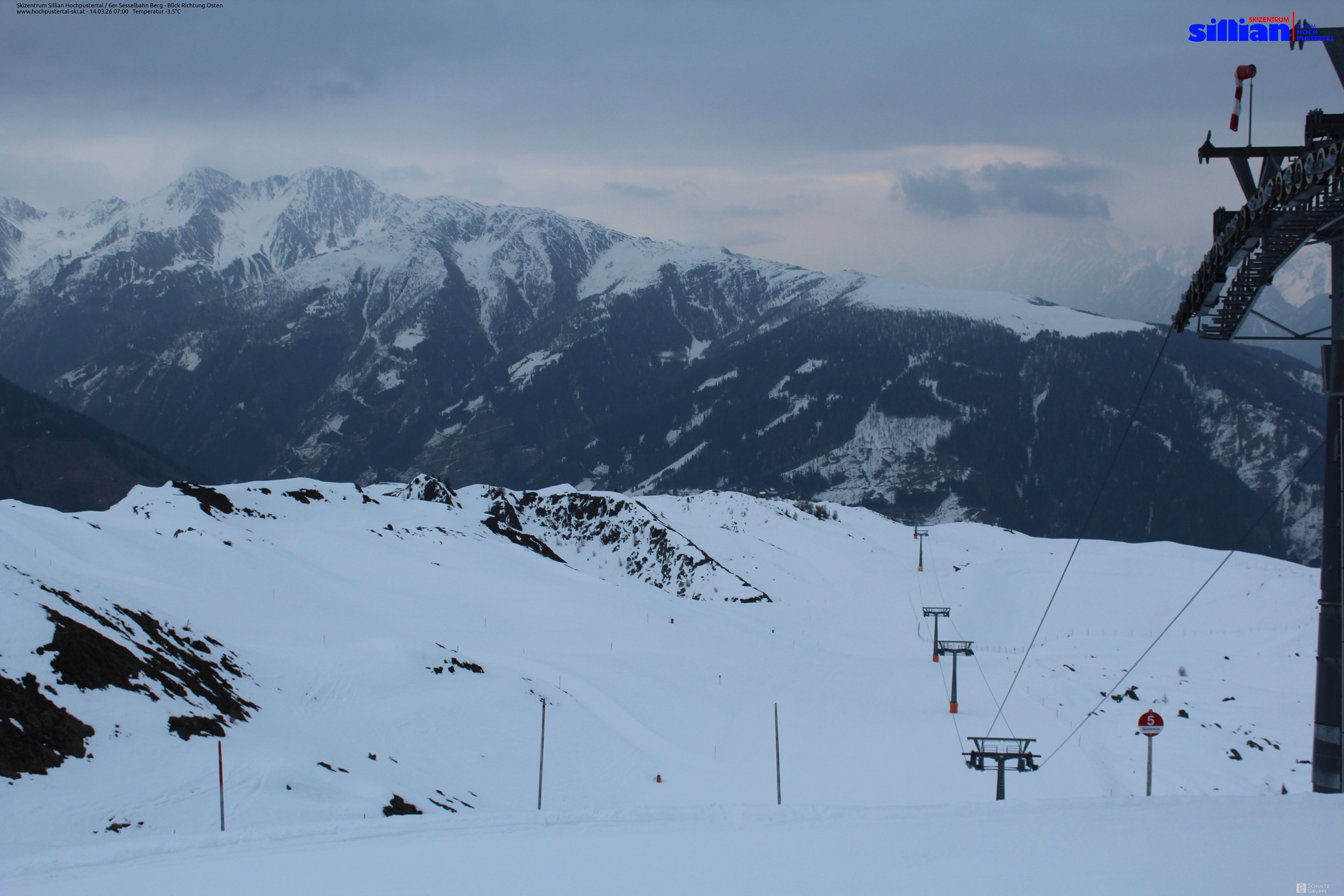 Archiv Foto Webcam Sillian, 6er-Sesselbahn Thurntaler