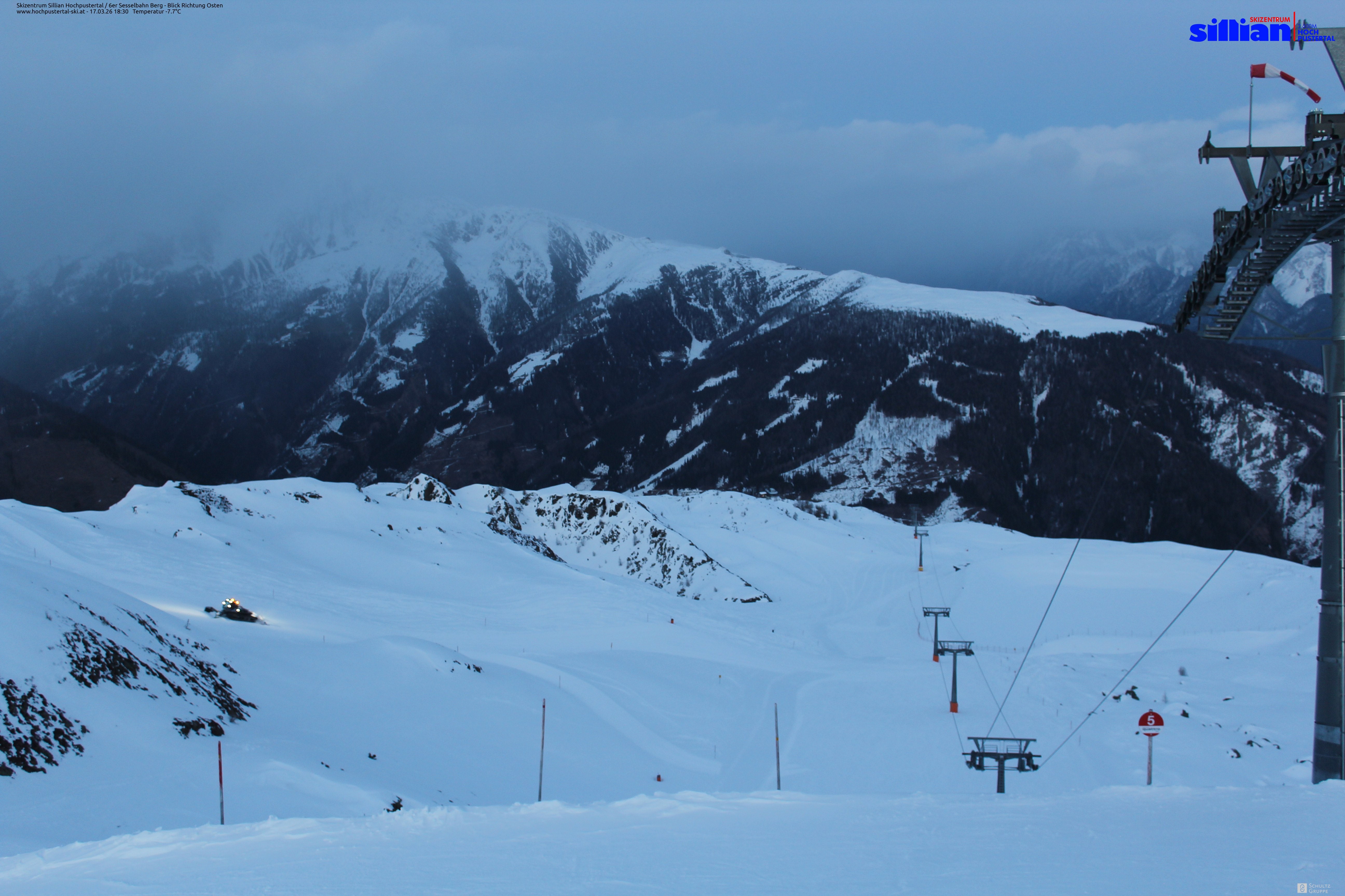 Archiv Foto Webcam Sillian, 6er-Sesselbahn Thurntaler