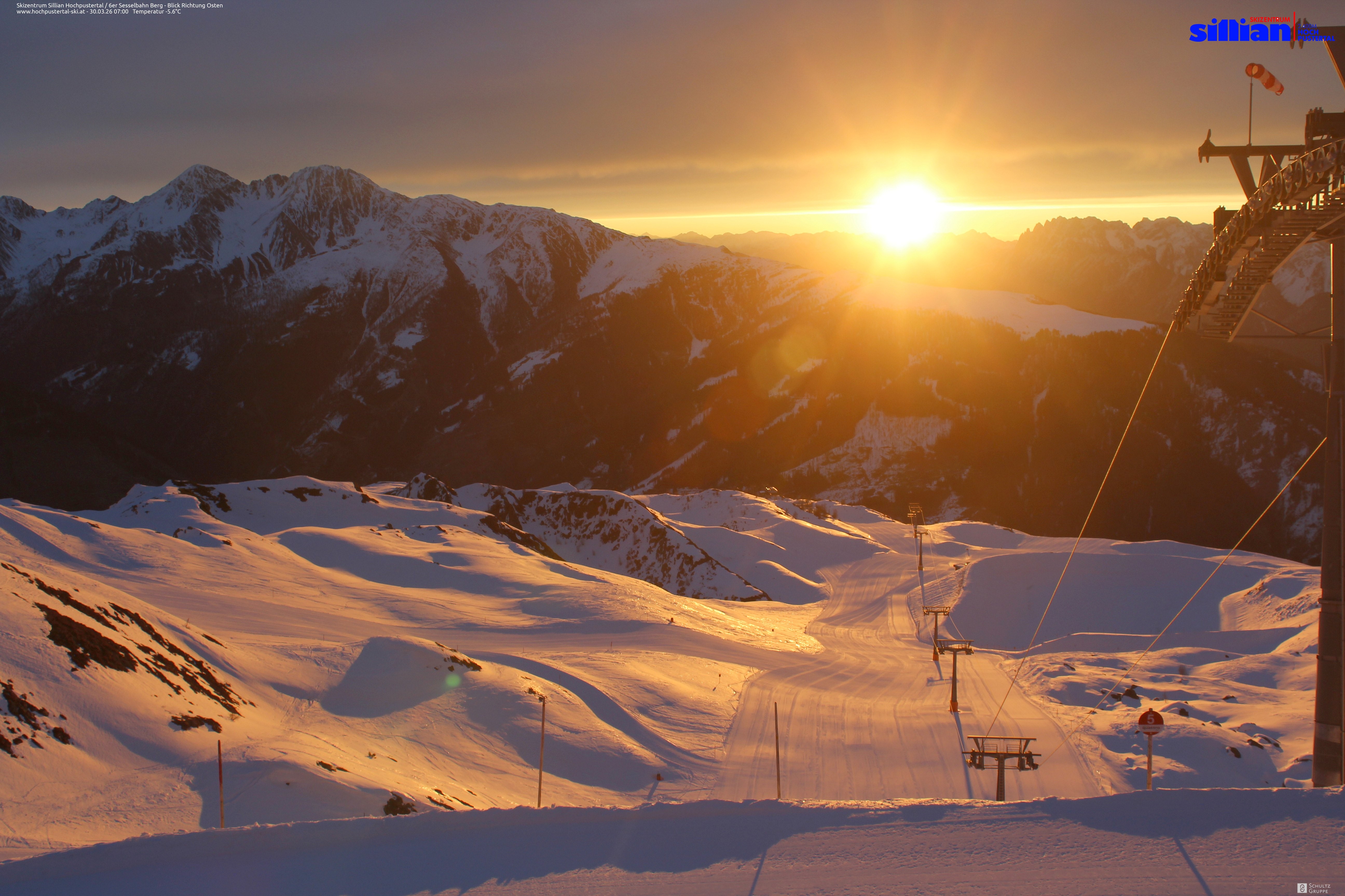 Archiv Foto Webcam Sillian, 6er-Sesselbahn Thurntaler