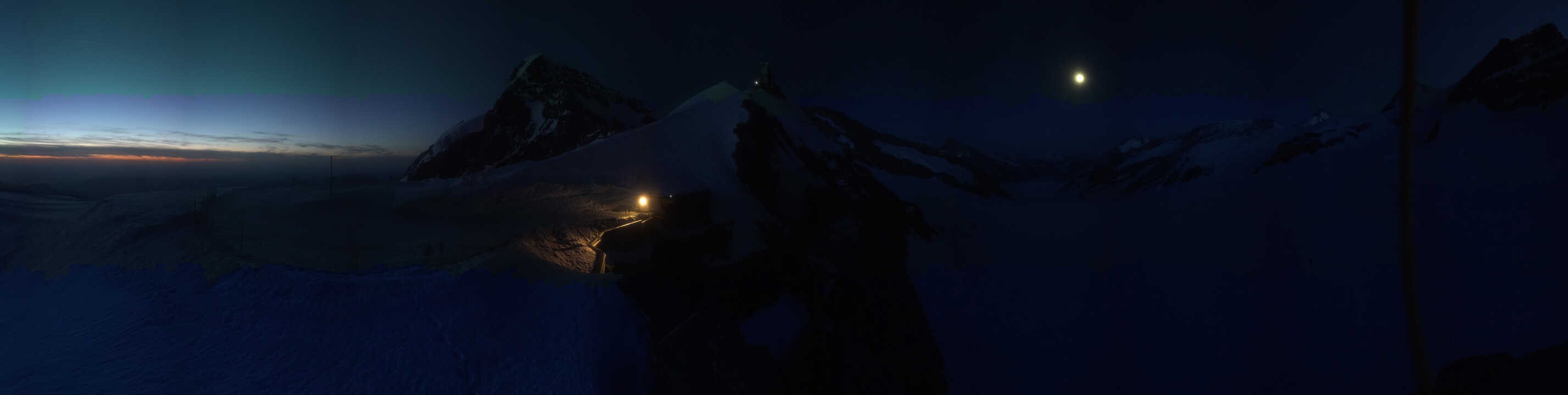 Archiv Foto Webcam Jungfraujoch-Panorama, Berner Oberland