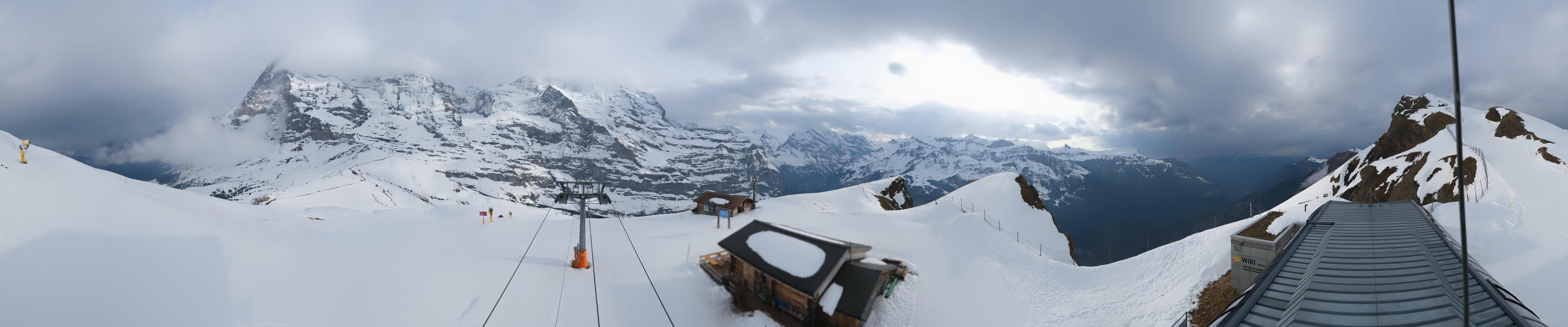 Archiv Foto Webcam Kleine Scheidegg-Lauberhorn, Grindelwald
