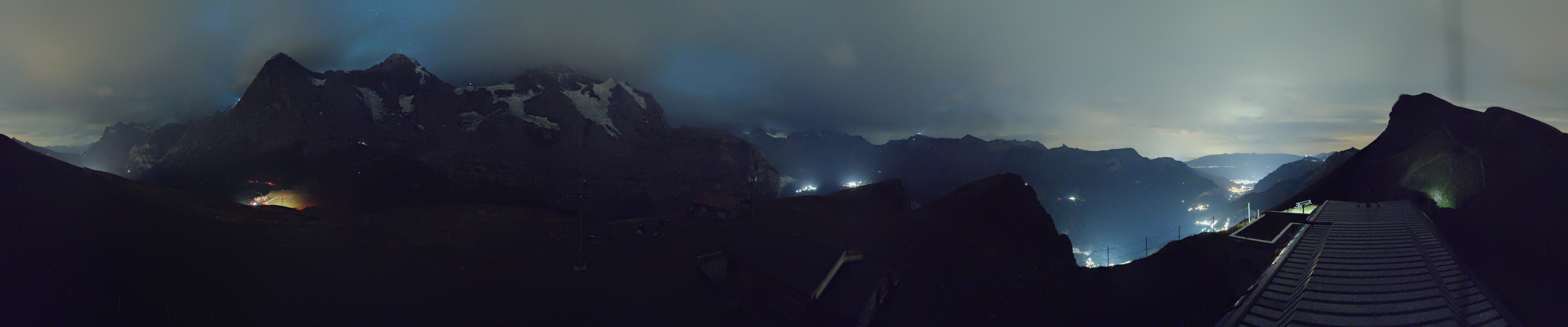 Archiv Foto Webcam Kleine Scheidegg-Lauberhorn, Grindelwald