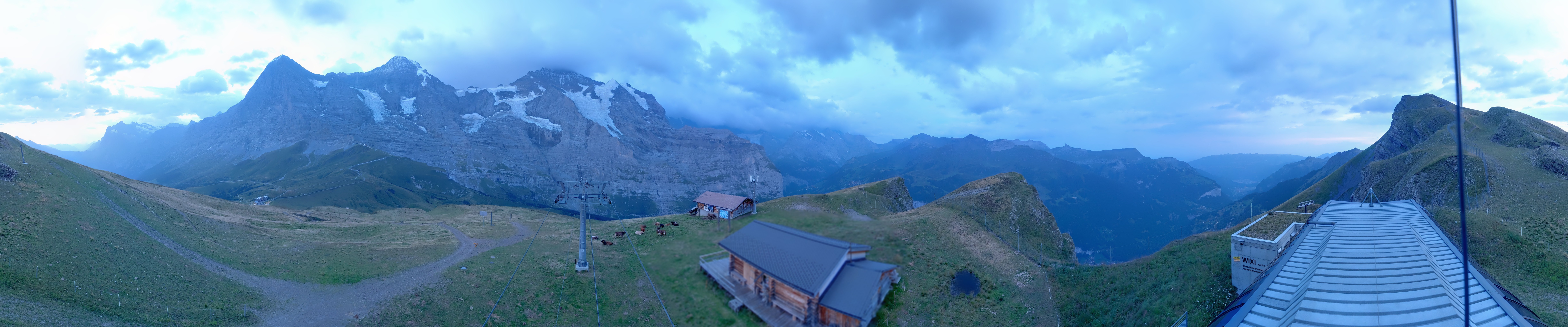 Archiv Foto Webcam Kleine Scheidegg-Lauberhorn, Grindelwald