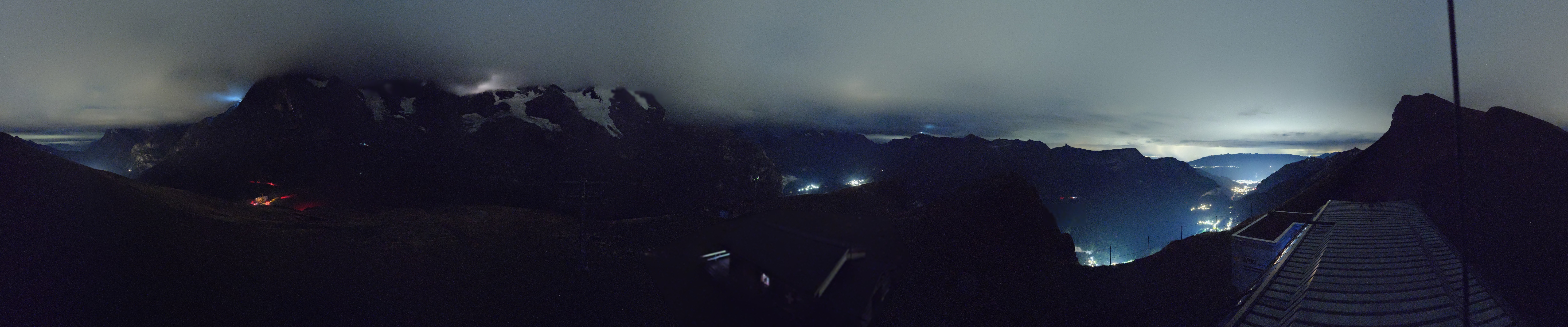 Archiv Foto Webcam Kleine Scheidegg-Lauberhorn, Grindelwald