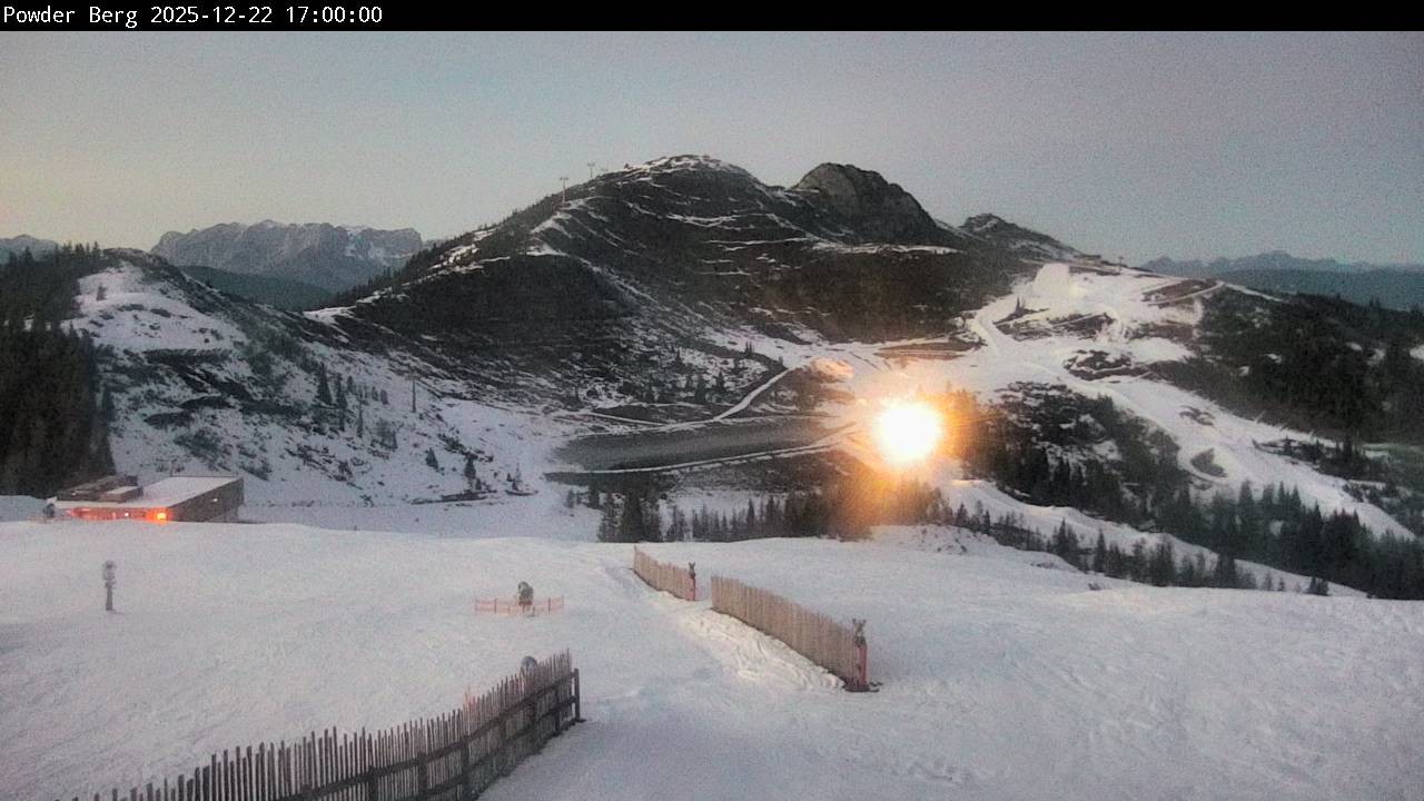 Archiv Foto Webcam Flachauwinkl-Kleinarl: Bergstation Powder Shuttle