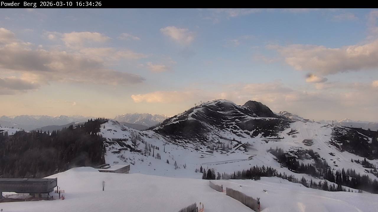 Archiv Foto Webcam Flachauwinkl-Kleinarl: Bergstation Powder Shuttle