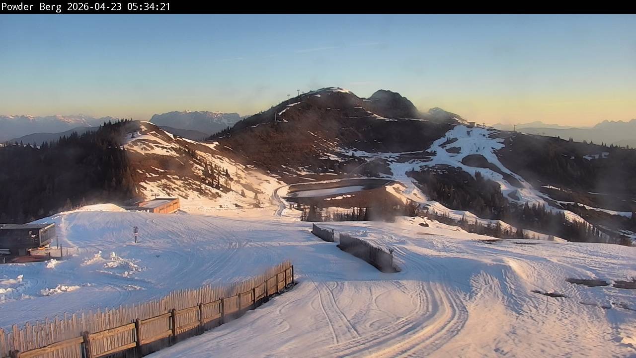 Archiv Foto Webcam Flachauwinkl-Kleinarl: Bergstation Powder Shuttle