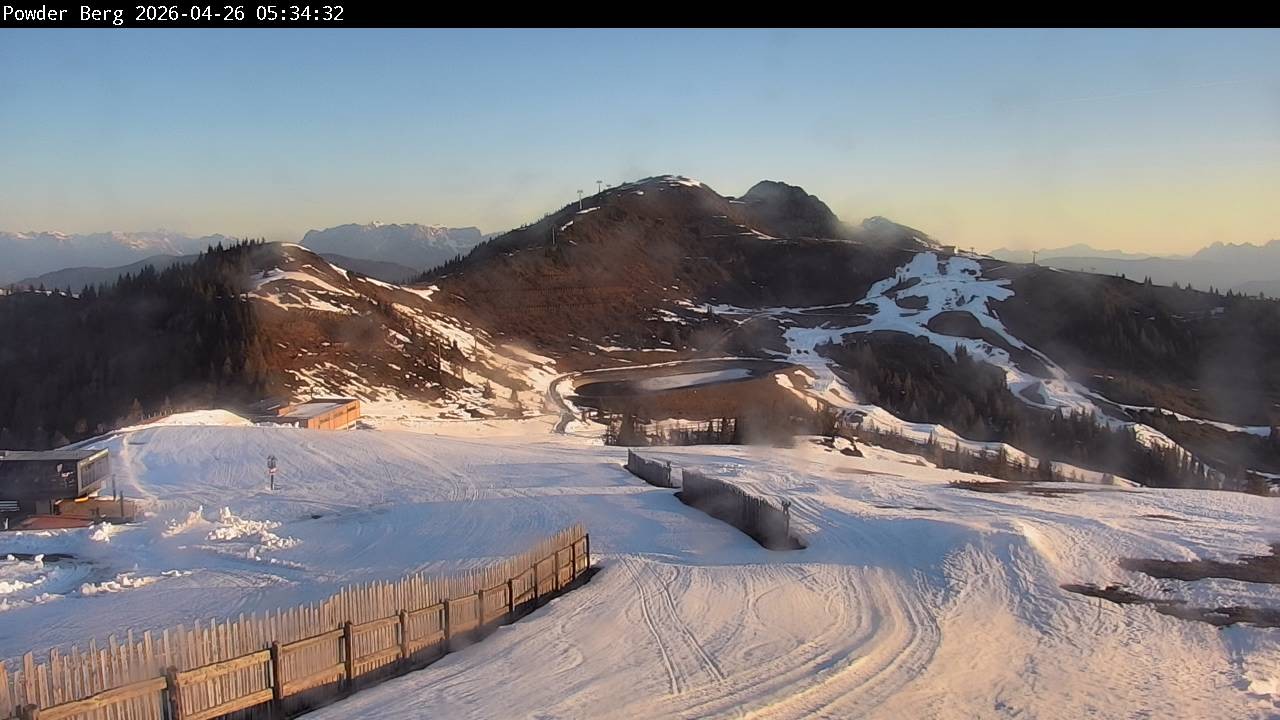 Archiv Foto Webcam Flachauwinkl-Kleinarl: Bergstation Powder Shuttle