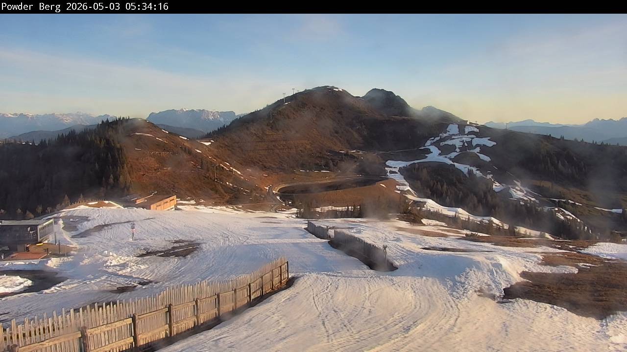 Archiv Foto Webcam Flachauwinkl-Kleinarl: Bergstation Powder Shuttle