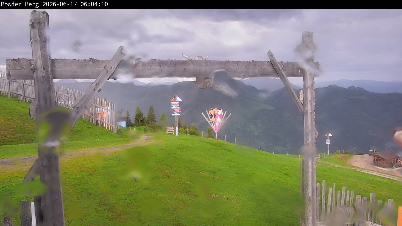 Archiv Foto Webcam Flachauwinkl-Kleinarl: Bergstation Powder Shuttle