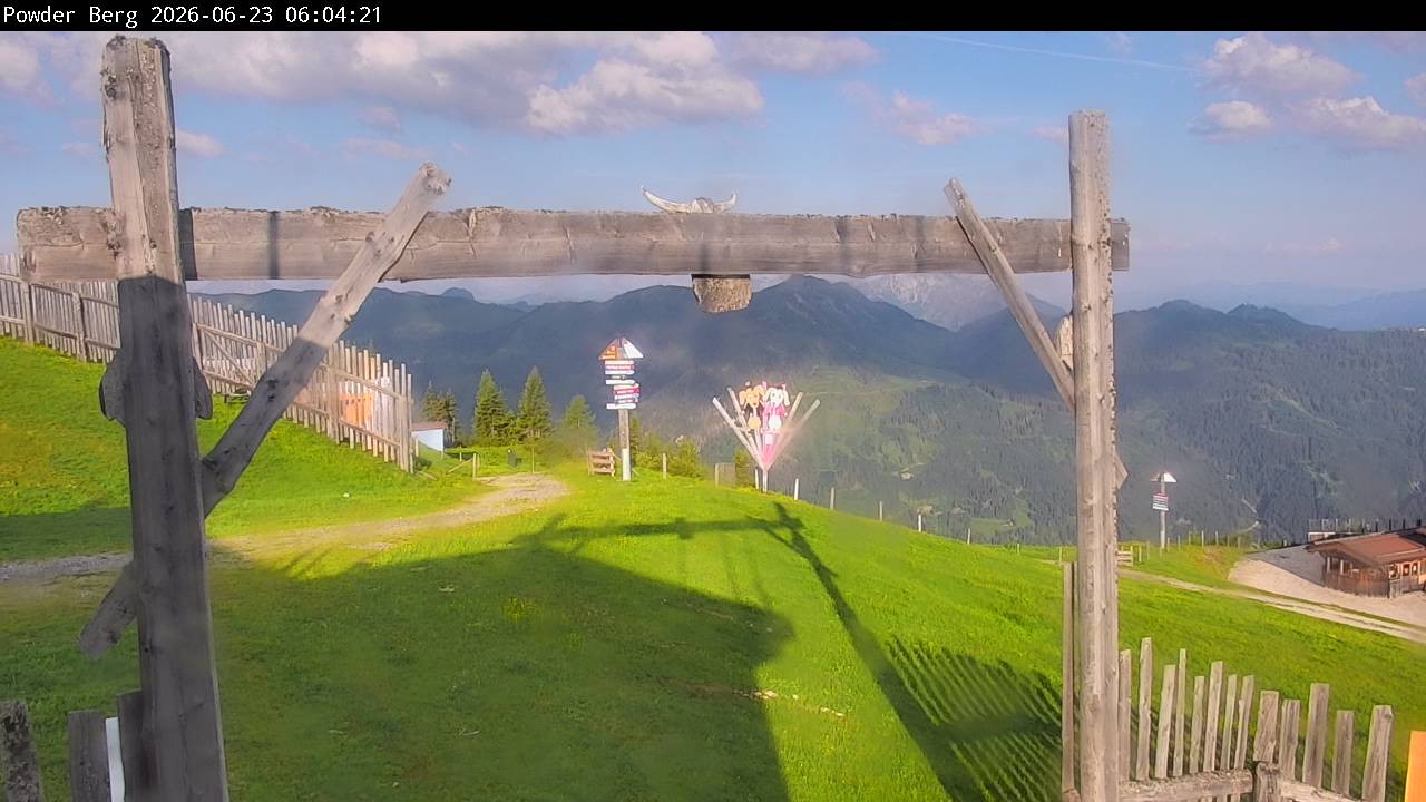 Archiv Foto Webcam Flachauwinkl-Kleinarl: Bergstation Powder Shuttle