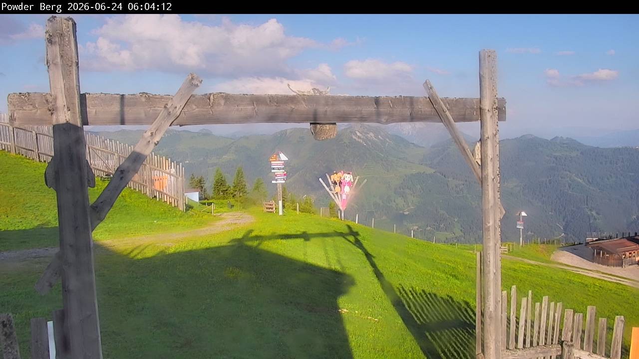 Archiv Foto Webcam Flachauwinkl-Kleinarl: Bergstation Powder Shuttle