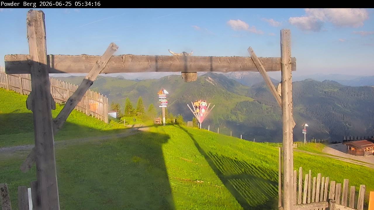 Archiv Foto Webcam Flachauwinkl-Kleinarl: Bergstation Powder Shuttle