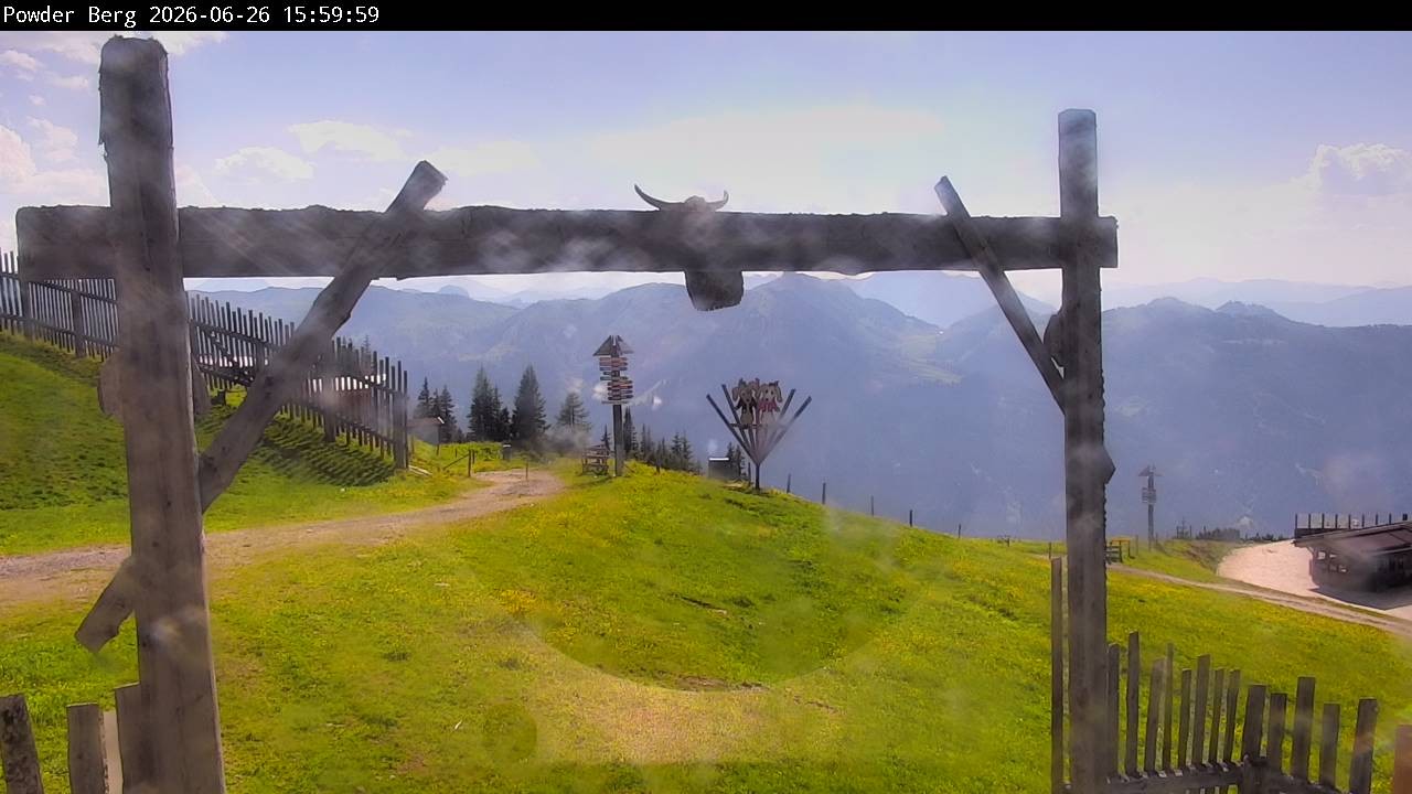 Archiv Foto Webcam Flachauwinkl-Kleinarl: Bergstation Powder Shuttle