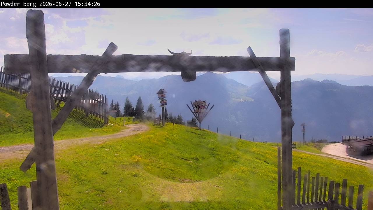 Archiv Foto Webcam Flachauwinkl-Kleinarl: Bergstation Powder Shuttle