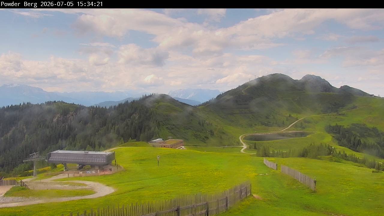 Archiv Foto Webcam Flachauwinkl-Kleinarl: Bergstation Powder Shuttle