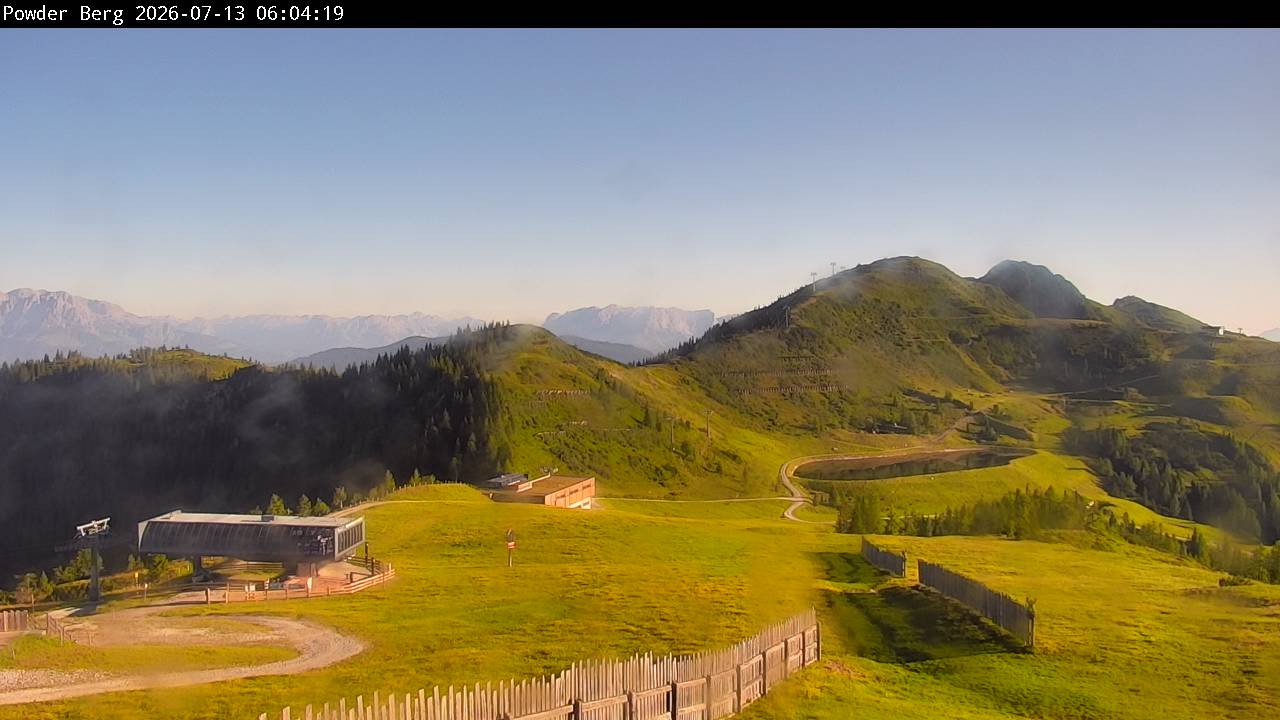 Archiv Foto Webcam Flachauwinkl-Kleinarl: Bergstation Powder Shuttle