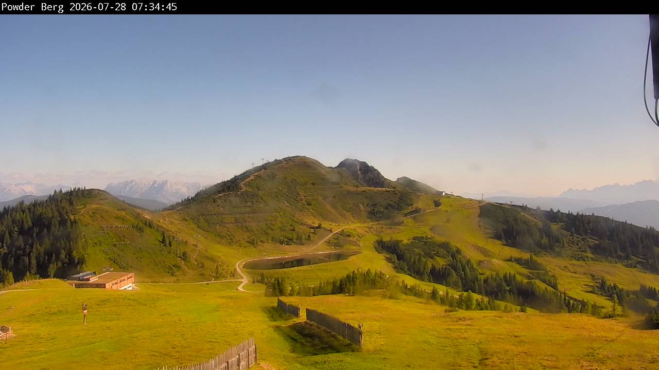 Archiv Foto Webcam Flachauwinkl-Kleinarl: Bergstation Powder Shuttle