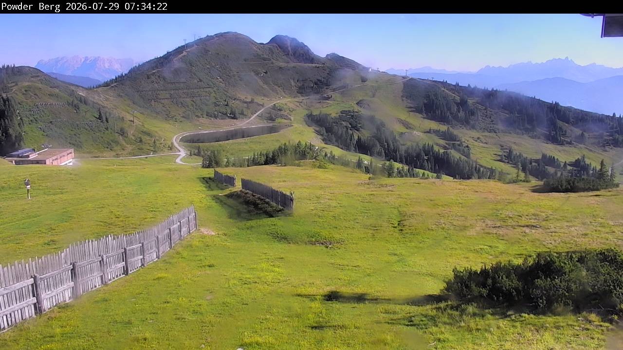 Archiv Foto Webcam Flachauwinkl-Kleinarl: Bergstation Powder Shuttle