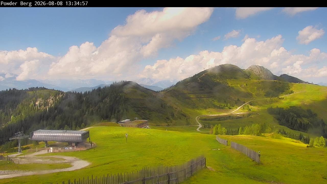 Archiv Foto Webcam Flachauwinkl-Kleinarl: Bergstation Powder Shuttle