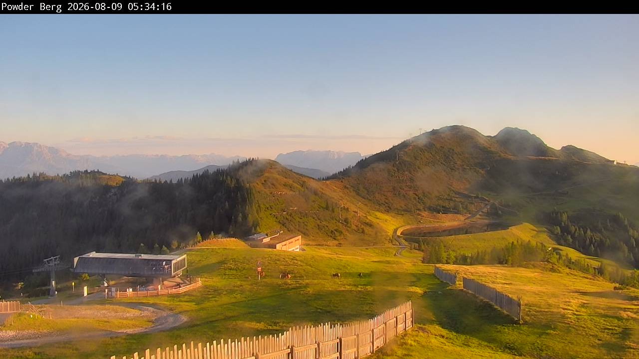 Archiv Foto Webcam Flachauwinkl-Kleinarl: Bergstation Powder Shuttle